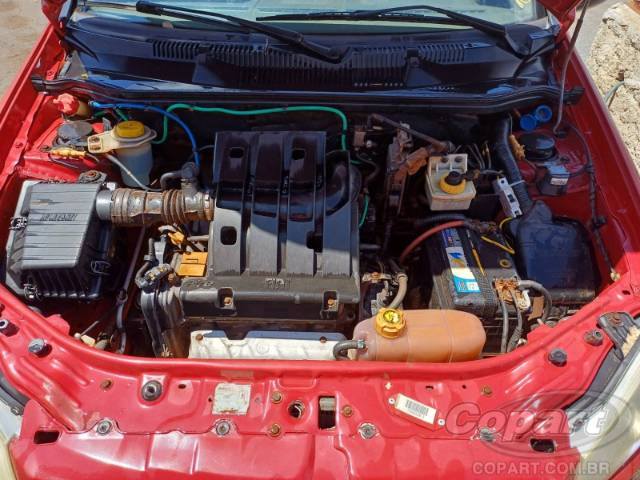 Compartimento do motor 1.8 flex